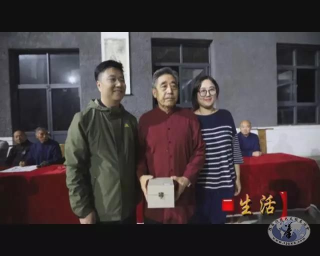 陈家沟陈氏太极拳协会基金会揭牌仪式暨各地分会授牌仪式举行(配图)