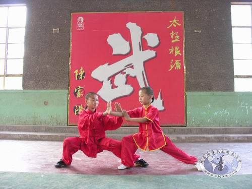 小小少年郎 耀武新希望(配图)